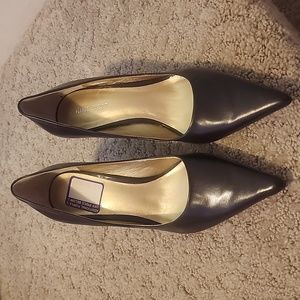 Nine West Brown Kitten Heel Pumps Size 7 NWT includes box